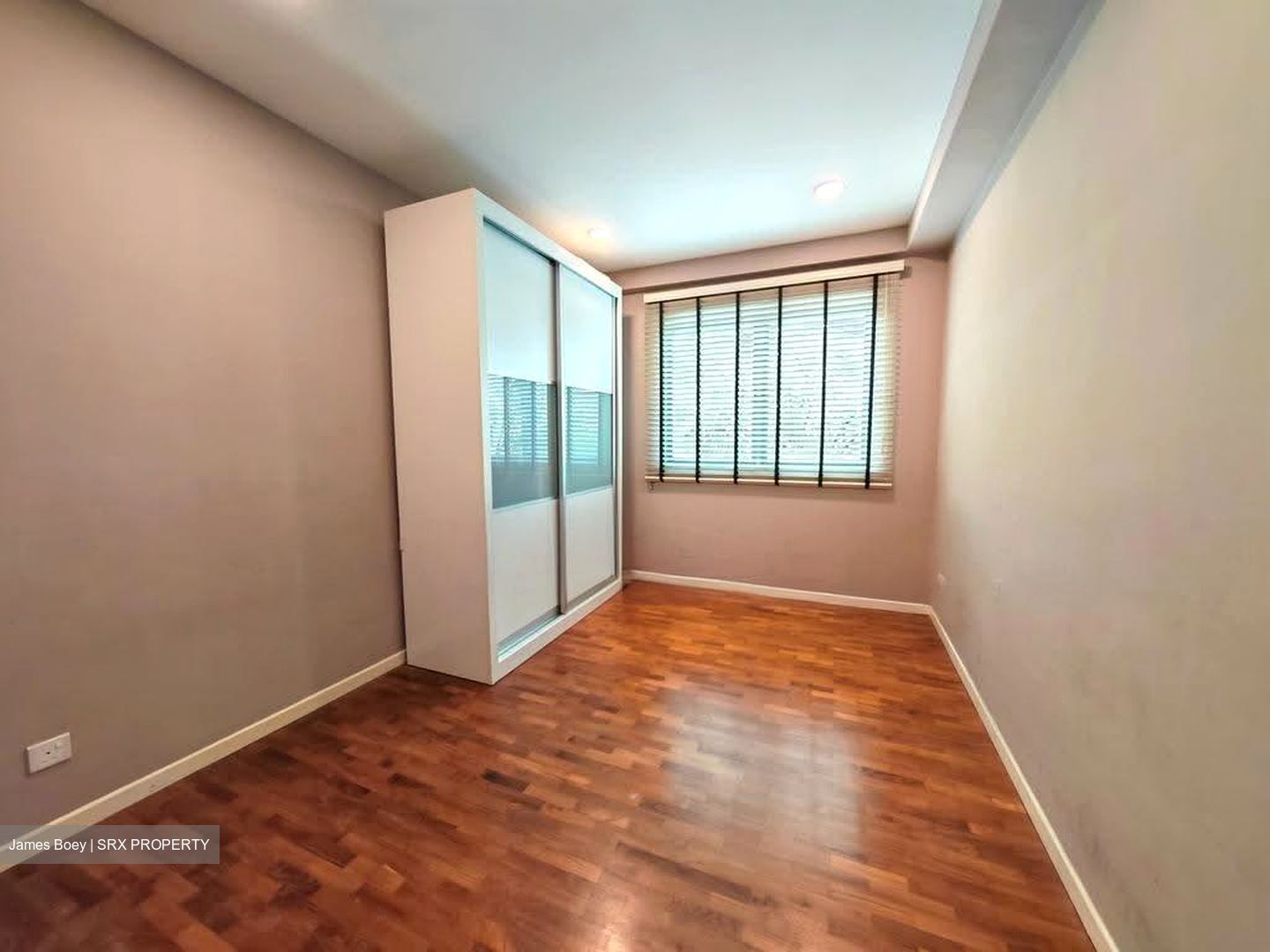 Stratford Court (D16), Condominium #615151301